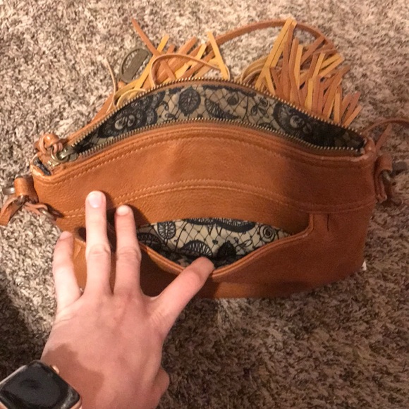 Carlos Santana cross body bag - Picture 5 of 6